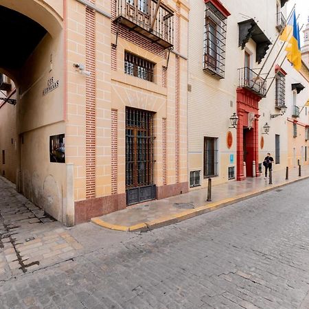 Bonito Callejon En La Juderia By Thegoodtourist Севілья Екстер'єр фото